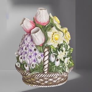 Partylite Tealight Holder Floral Bouquet P7747  Retired 8” x 5”